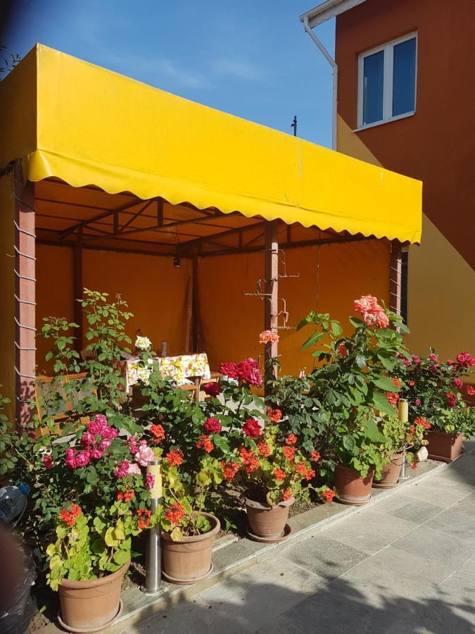 Hotel Vila Cozia Eforie Nord Esterno foto